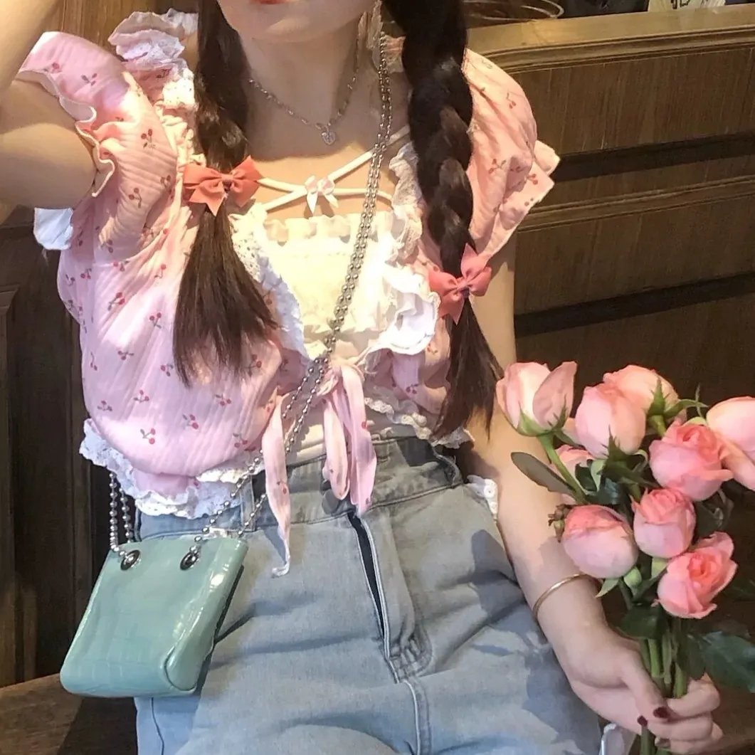 孖胎斗女巫